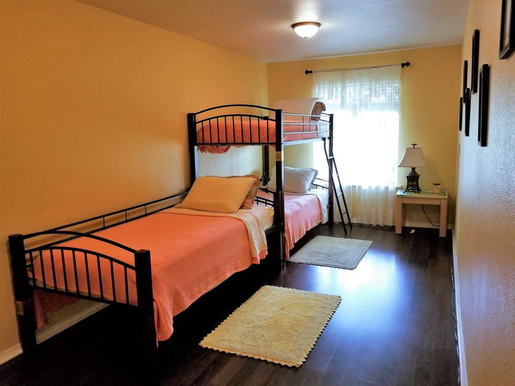 Charming Downstairs Unit Apartment Oakhurst Bagian luar foto